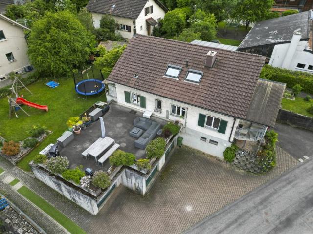 Einfamilienhaus kaufen in Uetendorf, Bern