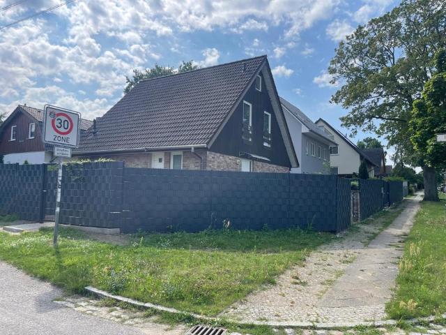 Haus kaufen in Marzahn-Hellersdorf, Berlin