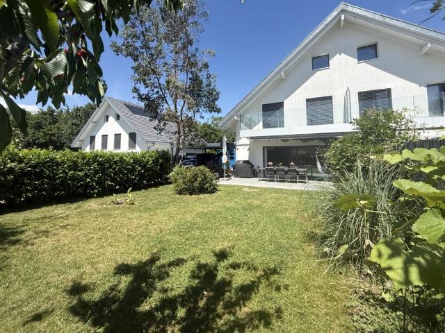 Reihenfamilienhaus kaufen in Colombier Waadt, Waadt