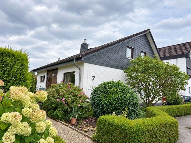 Haus kaufen in Altenholz, Kreis Rendsburg-Eckernförde