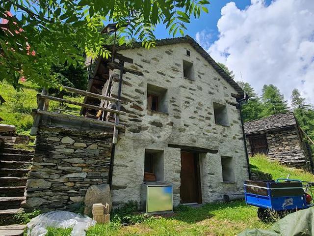 Haus kaufen in Serravalle, Tessin